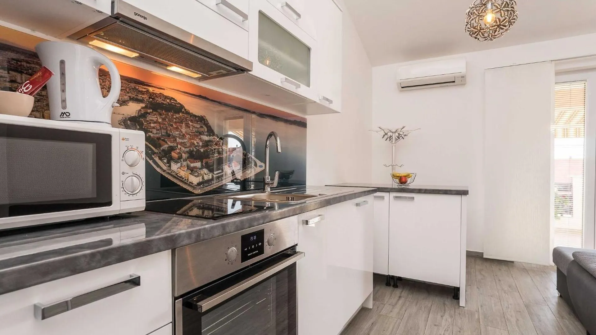 Apartments Maza - One Bedroom Apartment With Balcony Angela Zadar