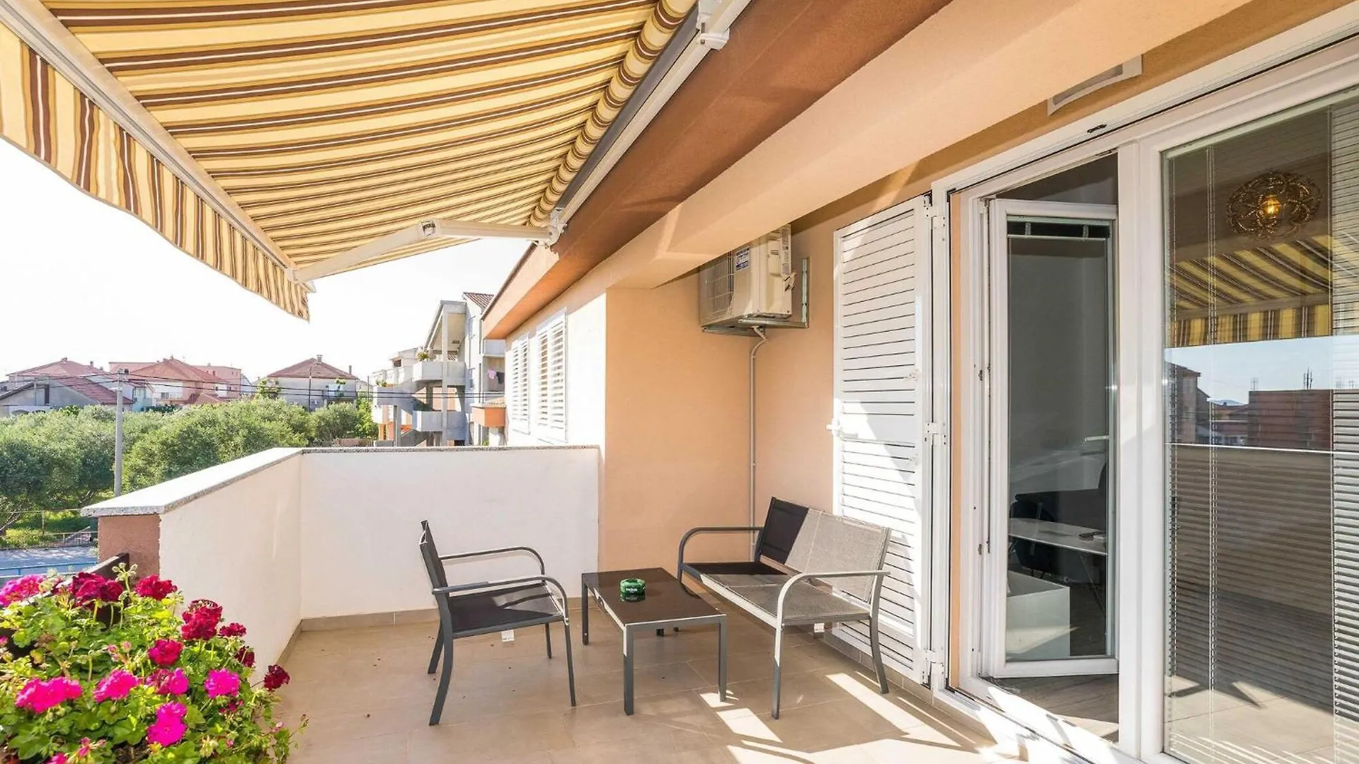 Apartments Maza - One Bedroom Apartment With Balcony Angela Zadar Croatia