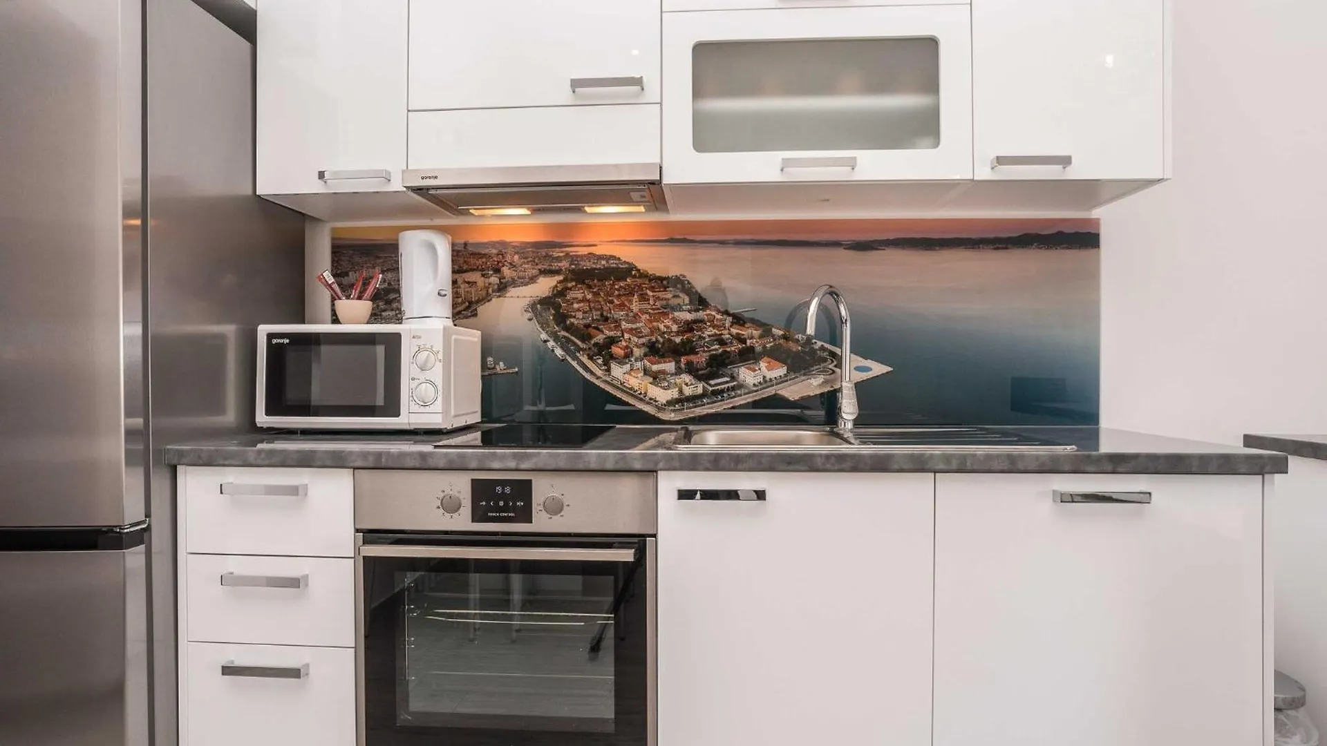 Apartments Maza - One Bedroom Apartment With Balcony Angela Zadar