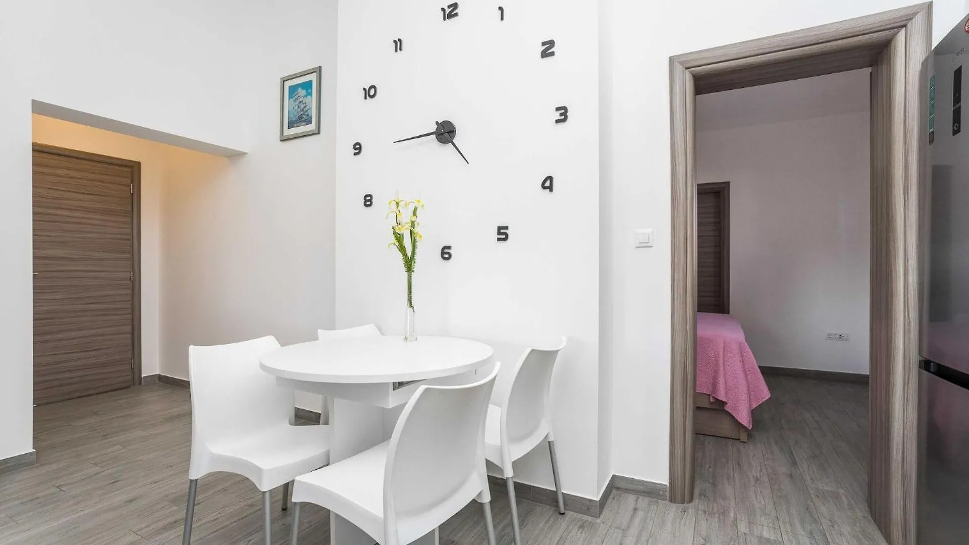 Apartments Maza - One Bedroom Apartment With Balcony Angela Zadar