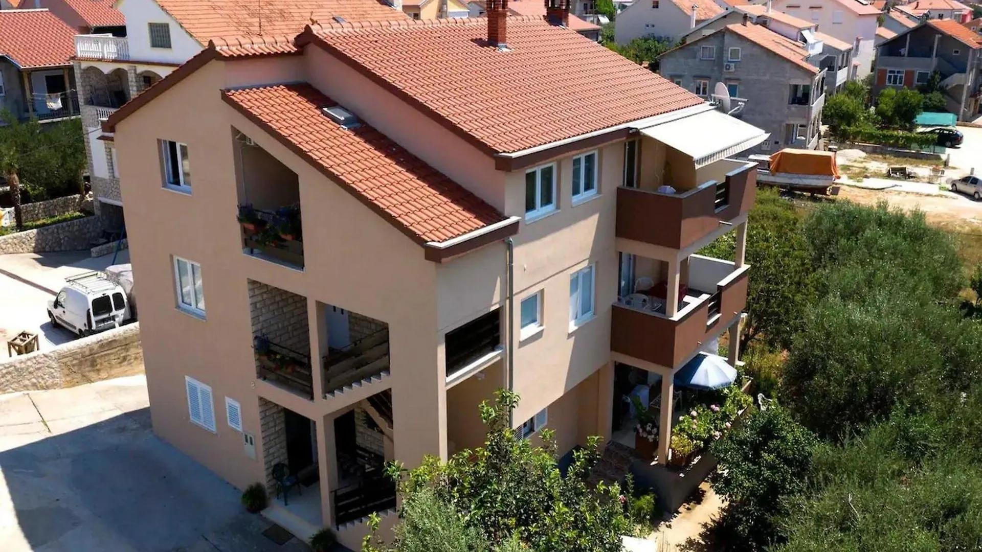 Apartments Maza - One Bedroom Apartment With Balcony Angela Zadar
